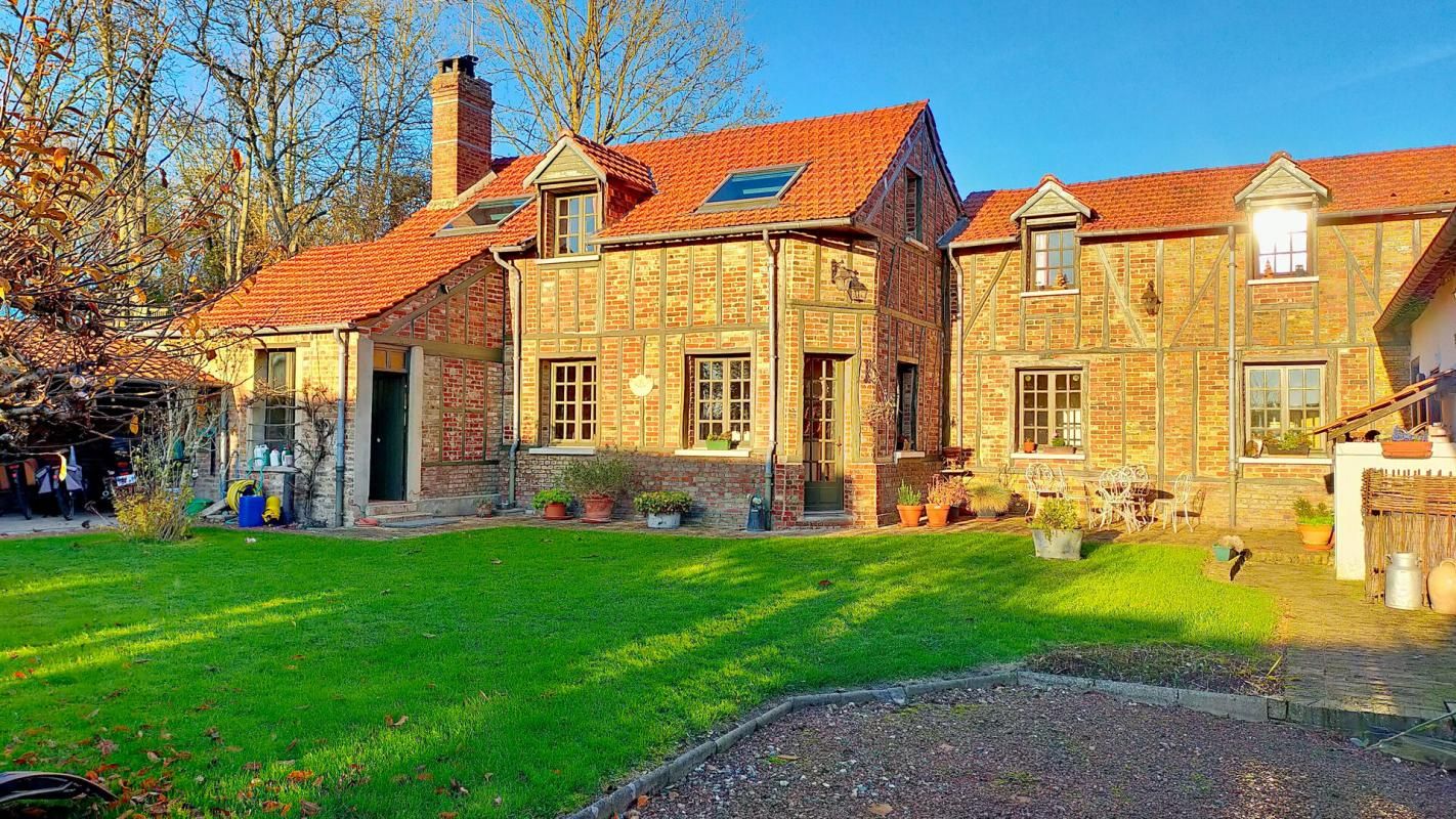 Maison  10 pièce(s) 239 m2