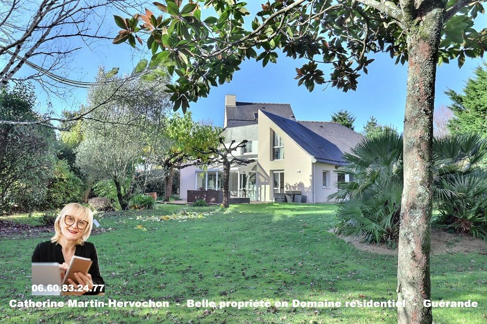 GUERANDE Villa de 5 chambres, 1 bureau et 2 chambres indépendantes - Garage double - Aucun vis-à-vis 2