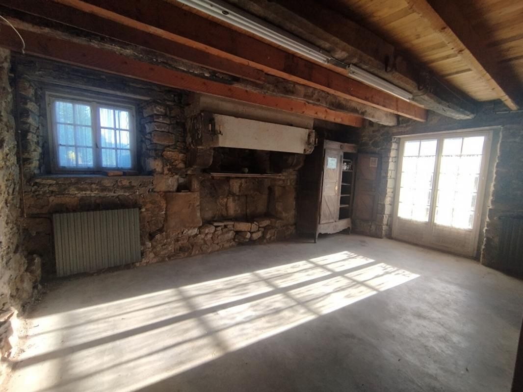 LAMBALLE Aux portes de LAMBALLE maison , dépendances 4