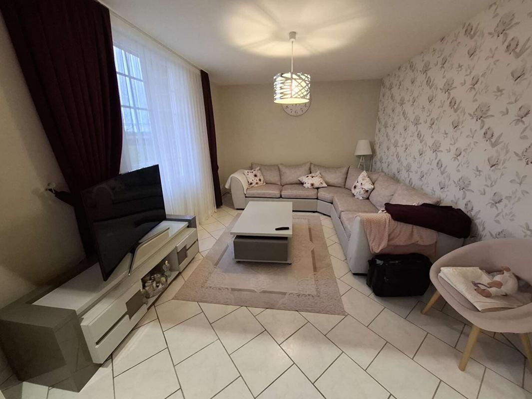 L'AIGLE Maison proche L'Aigle 9 pièce(s) 178.75 m2 4