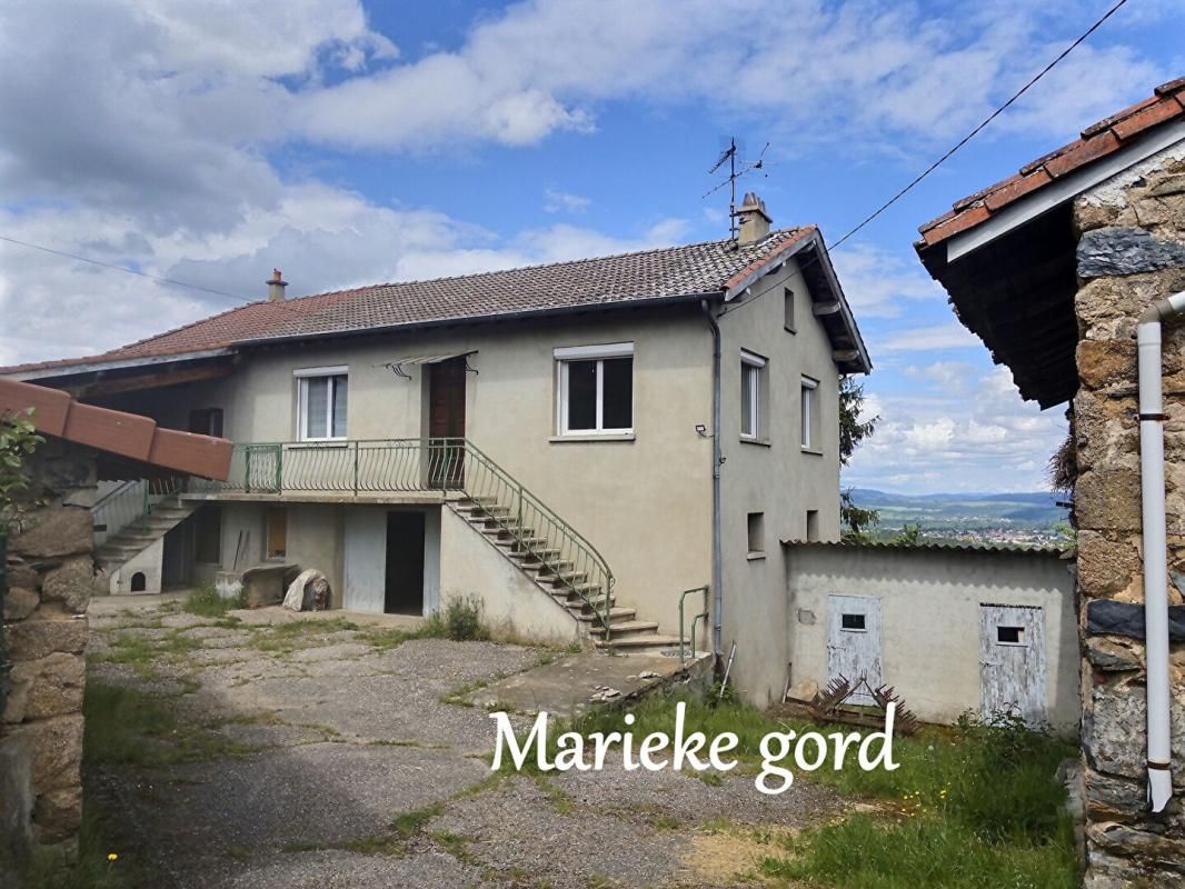 BEAUZAC Exclusivité à Beauzac : Maison à fort potentiel avec vue imprenable 86 m² trois chambres et 1000m² de terrain 2