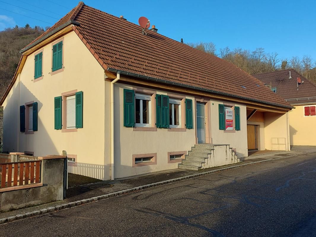 Maison  MOOSCH 68690, 6 pièces 143 m2, 11 ares de terrain