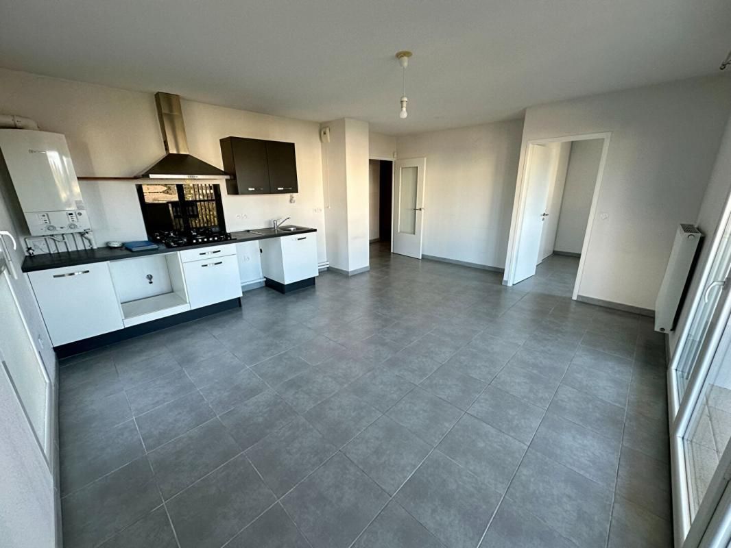 PRADES-LE-LEZ Appartement 3 pièces avec terrasse et double garage 2