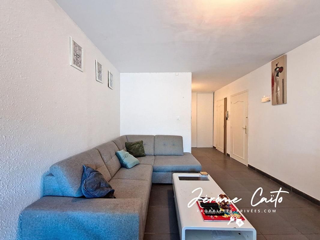 NIMES Appartement Nimes 5 pièce(s) 90 m2 2