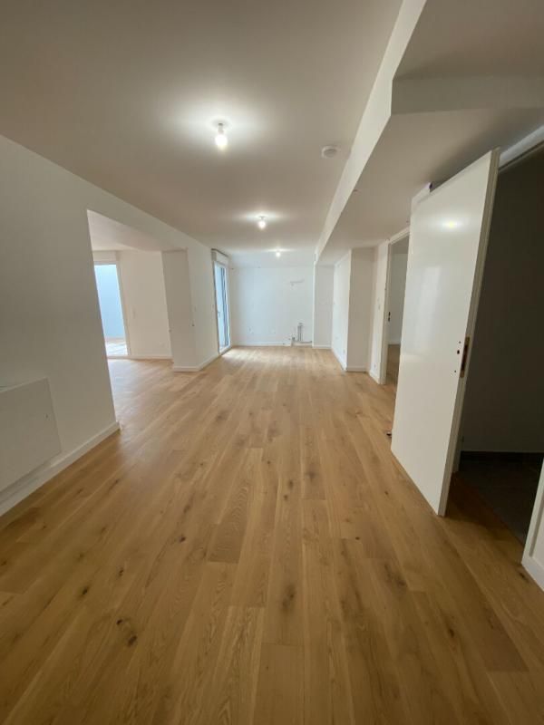 BORDEAUX Appartement Bordeaux 3 pièce(s) 95 m2 2
