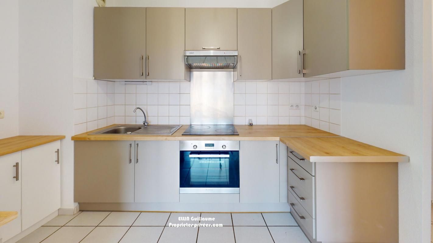 SAINT-ESTEVE Appartement T3 63m2, balcon, garage, parking 3