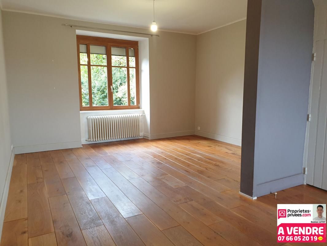 CHATENOIS-LES-FORGES Maison 7 pièces de 160 m² 3