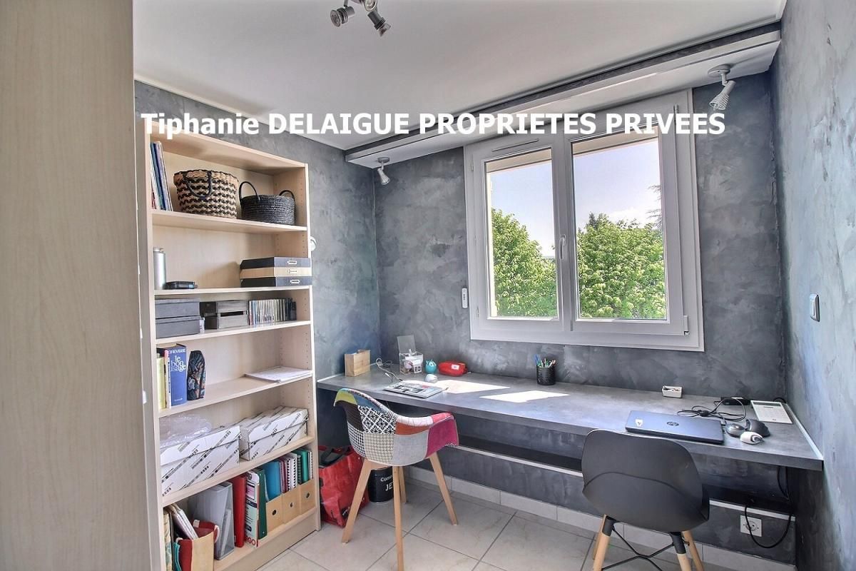 SAINT-PRIEST-EN-JAREZ Saint Priest en Jarez 42270 appartement duplex traversant en rez-de-jardin 124m² habitables 3 chambres 4