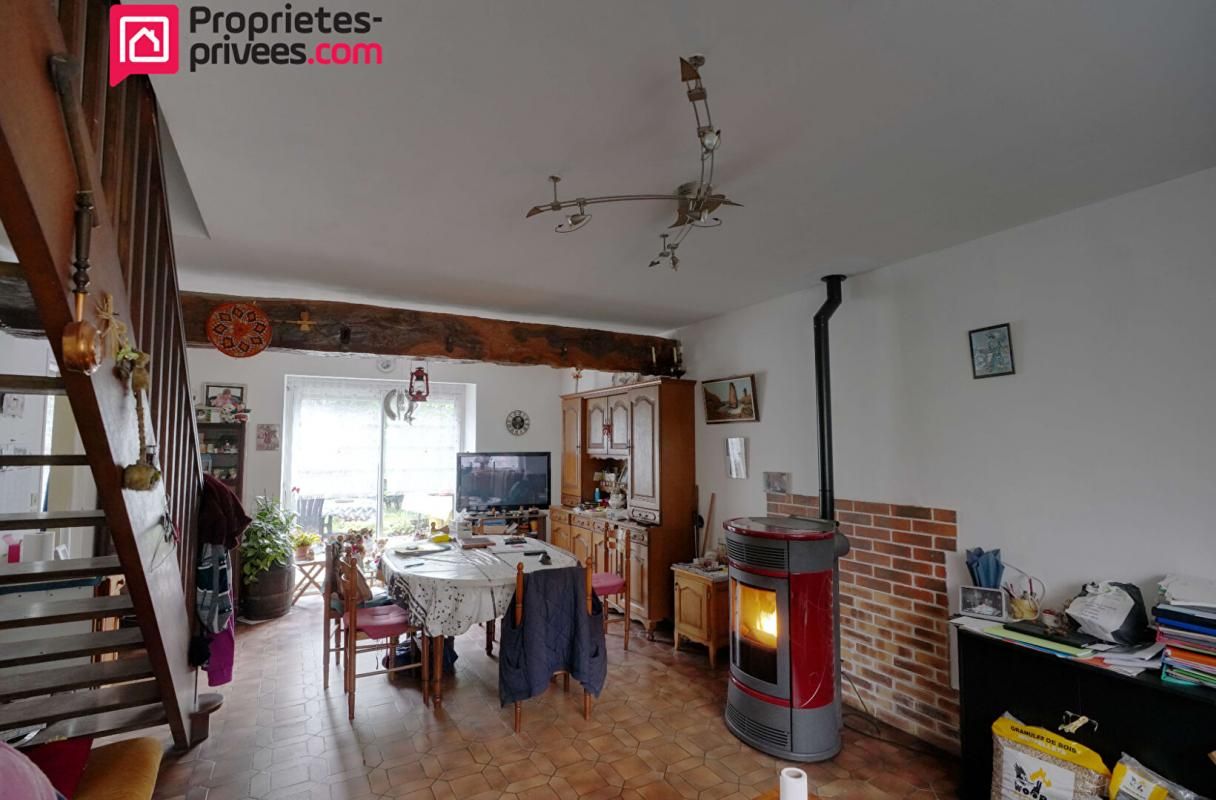 Maison en pierre, 6 pièces 118 m2
