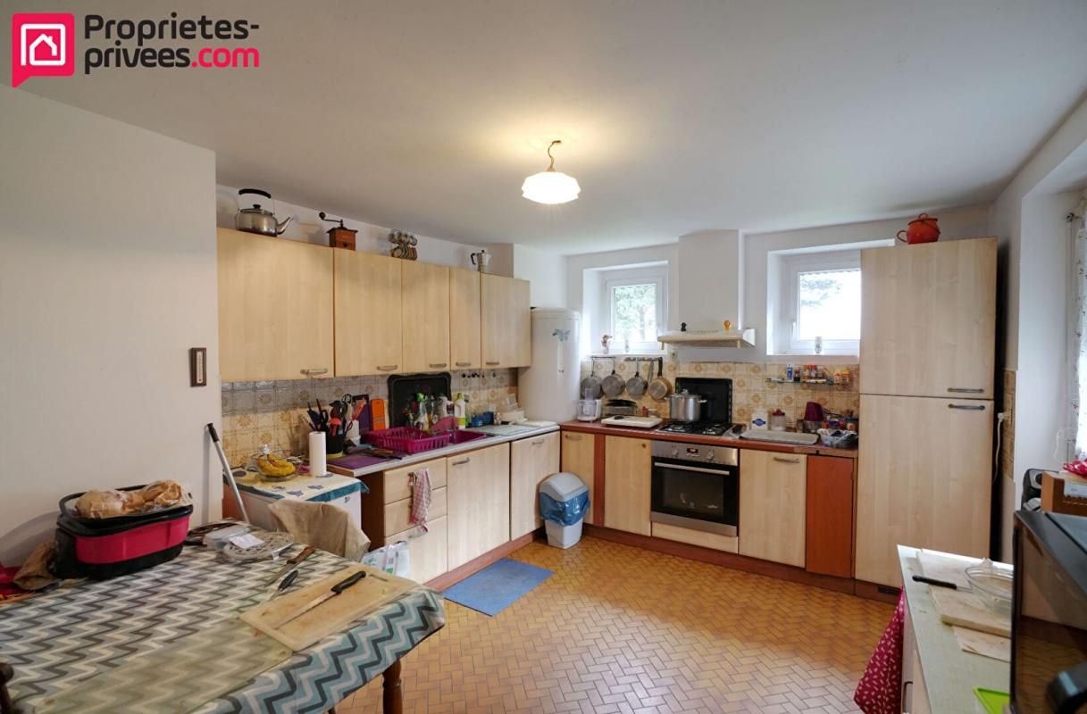 CARENTOIR Maison  en pierre, 6 pièces 118 m2 4