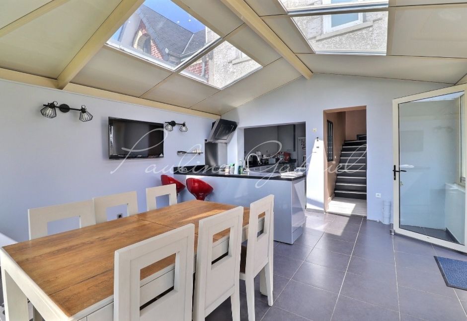 Maison avec vie de plain pied, 5 chambres, dépendance et garage Le Havre