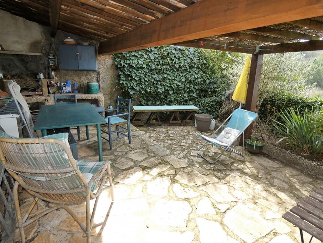 ESPARRON Maison Esparron T3 avec garage et terrain 2