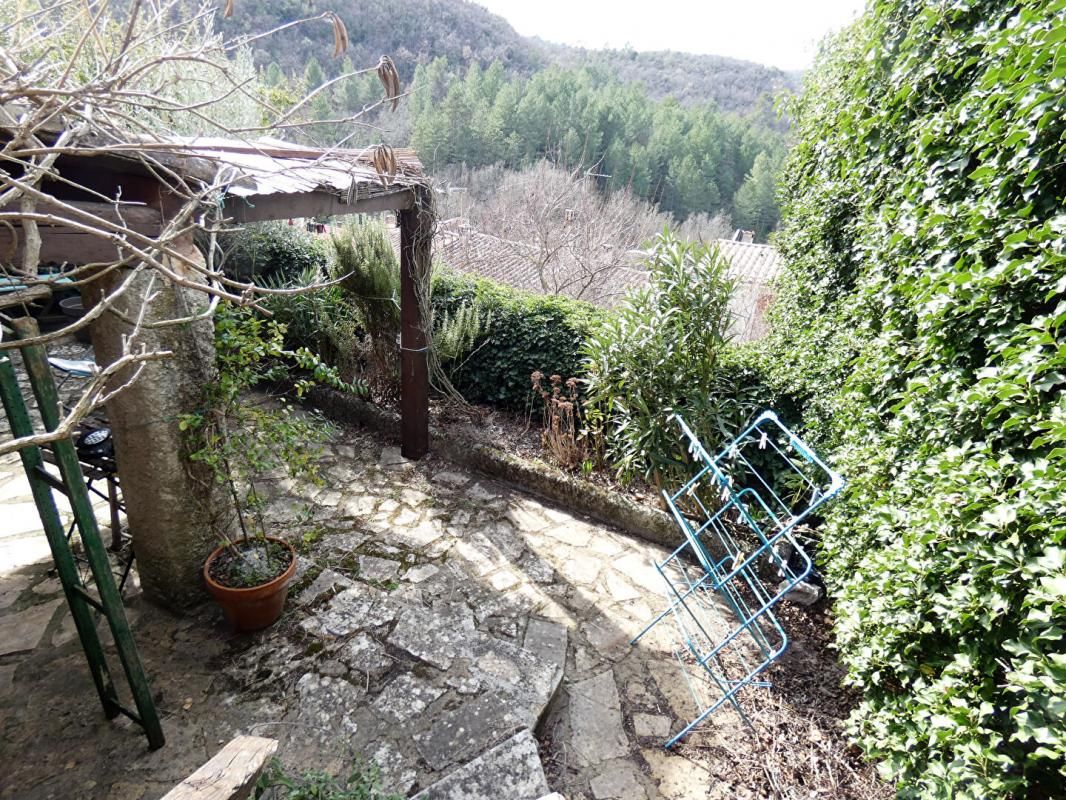 ESPARRON Maison Esparron T3 avec garage et terrain 4