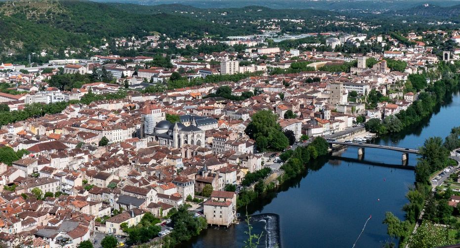 Maison Cahors centre ville 8 pièce(s) 196 m2