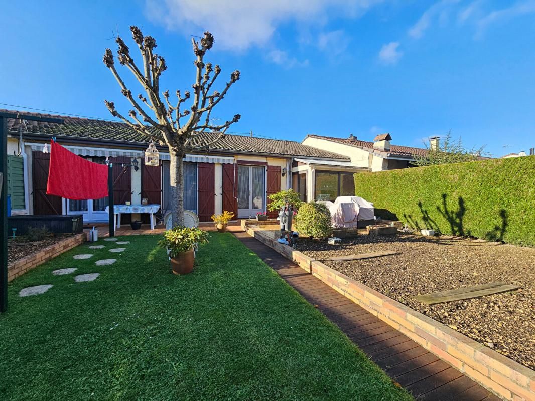 MAISON 81.5M² 4 PIECES 3 CHAMBRES JARDIN GARAGE