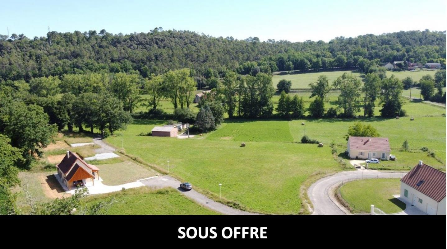 Terrain constructible de 1350 m2