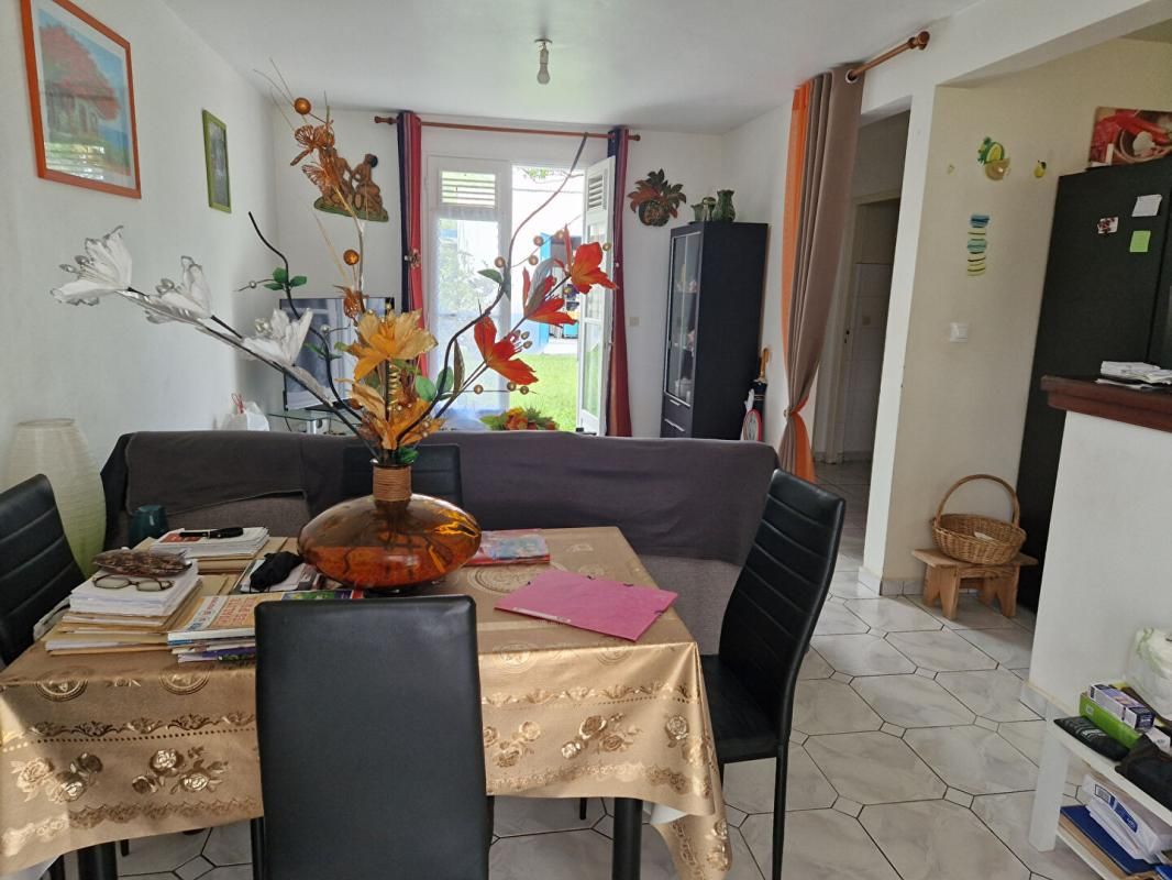 GOURBEYRE Très agréable Maison individuelle avec 3 chambres et jardin sur Gourbeyre 3