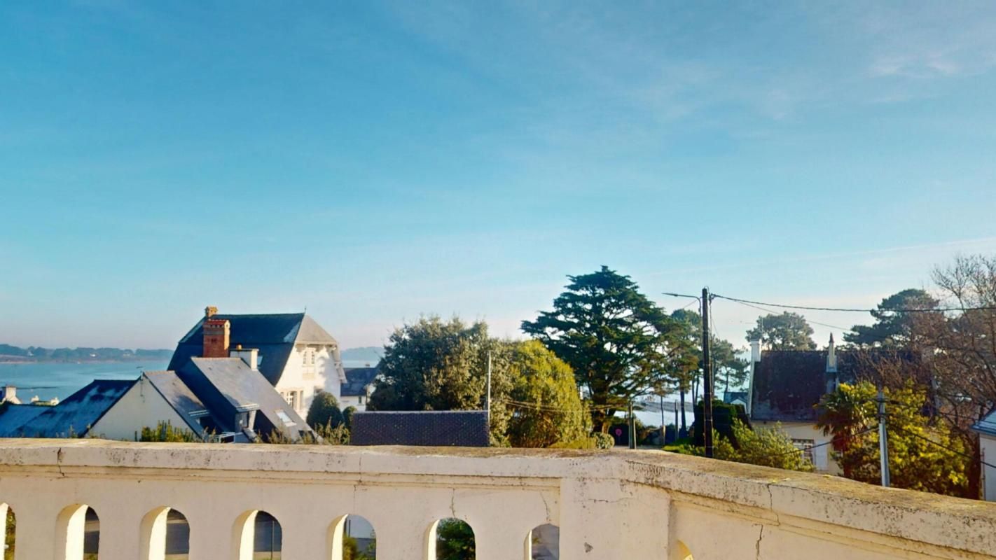 LARMOR-BADEN Propriété rare au coeur de Larmor-Baden ! 2