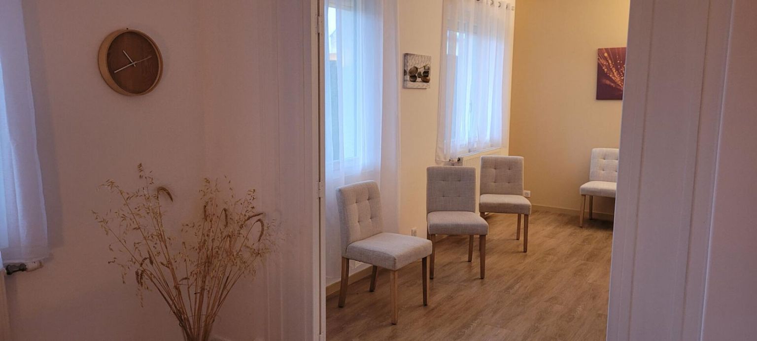 VENDOME BEL APPARTEMENT A VENDOME 3