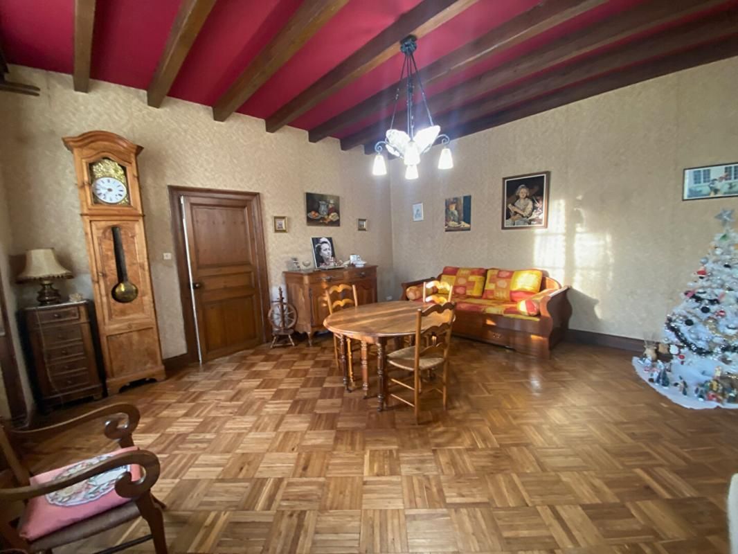 PLASSAY EXCLUSIVITE Maison charentaise de 161 m2 3