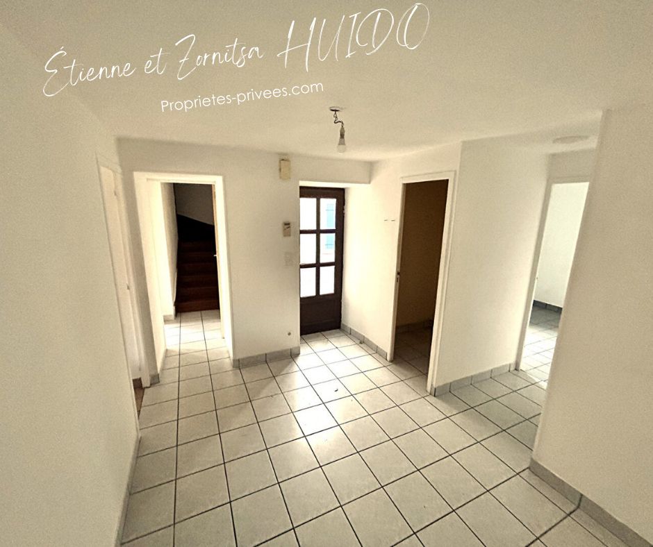 PRUNIERS Maison Pruniers 10 pièce(s) 256 m2 3