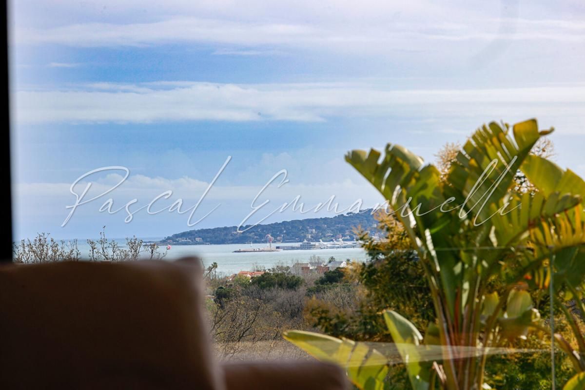 VILLENEUVE-LOUBET Appartement 4 pièces neuf vue mer piscine 137m2 2