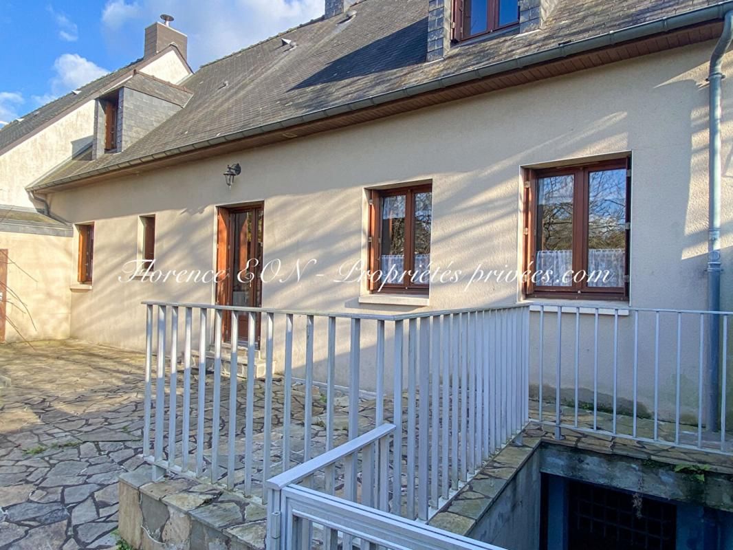 VITRE Maison 6 pièce(s) 182 m2 2