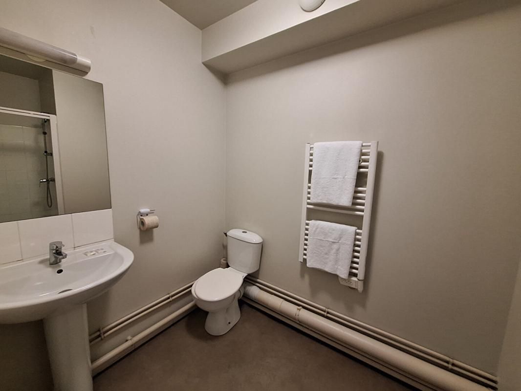 SAINT-CYR-L'ECOLE Appartement  1 pièce(s) 20 m2 3