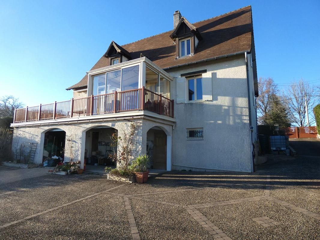 Maison Saint Raphael 6 pièce(s) 143 m2