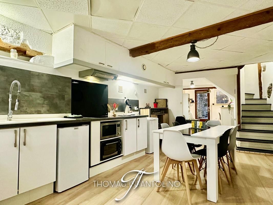 EN EXCLUSIVITE - PENNAUTIER - MAISON R+2 - 4 CHAMBRES - 2 SALLES D'EAU - CLIMATISATION