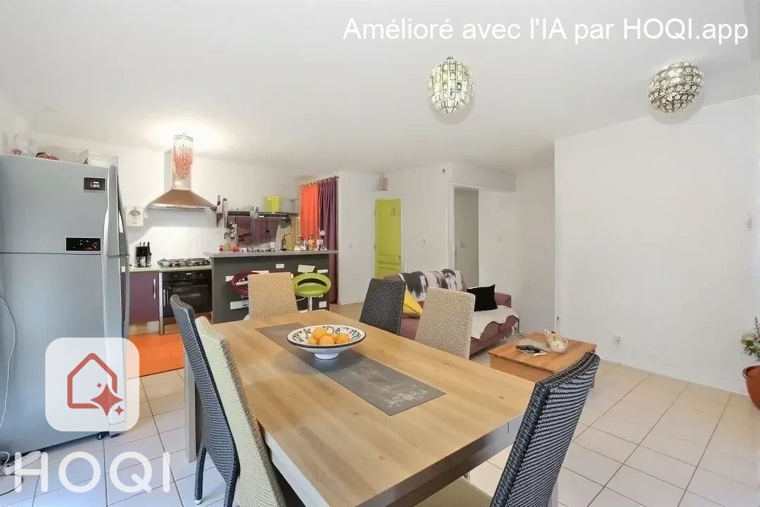 TONNAY-CHARENTE Lumineuse Maison de plain-pied de 2010 - Norme RT 2012- 88 m2 habitables - 3 chambres - grand cellier -cabanon de jardin - piscine hors sol 3