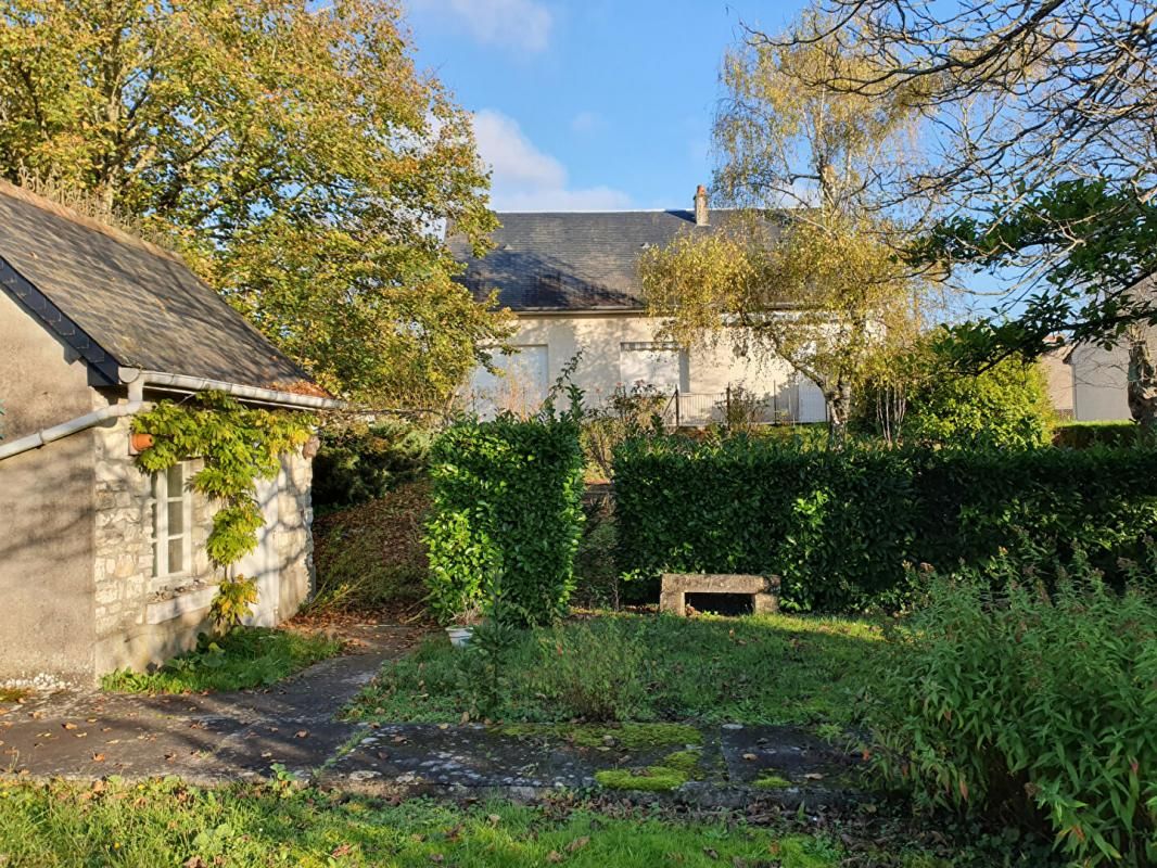 SAINT-MAUR Maison 5 pièces 4 chambres 125 m2 + garages sur 1235 m2 de terrain 4