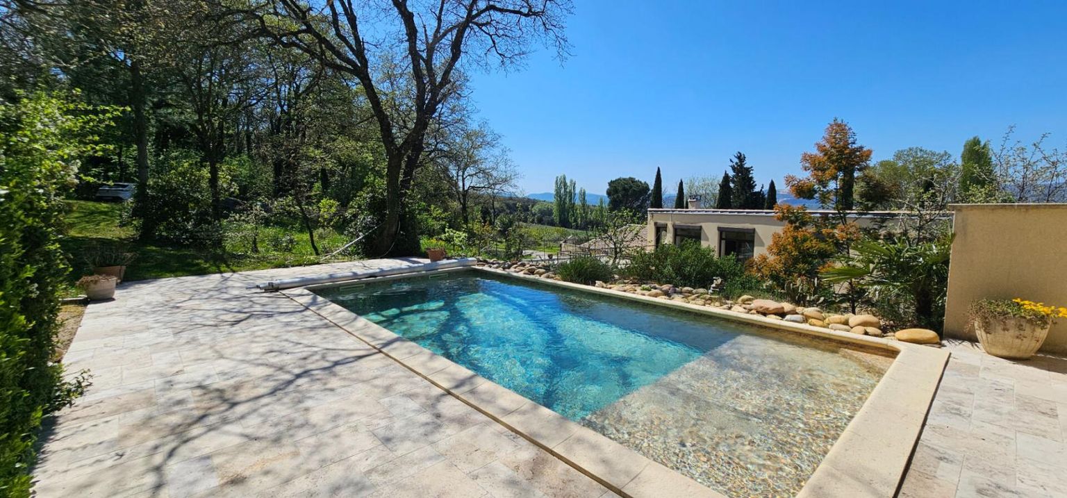 MONTELIMAR Maison d'architecte de 175 m² 3