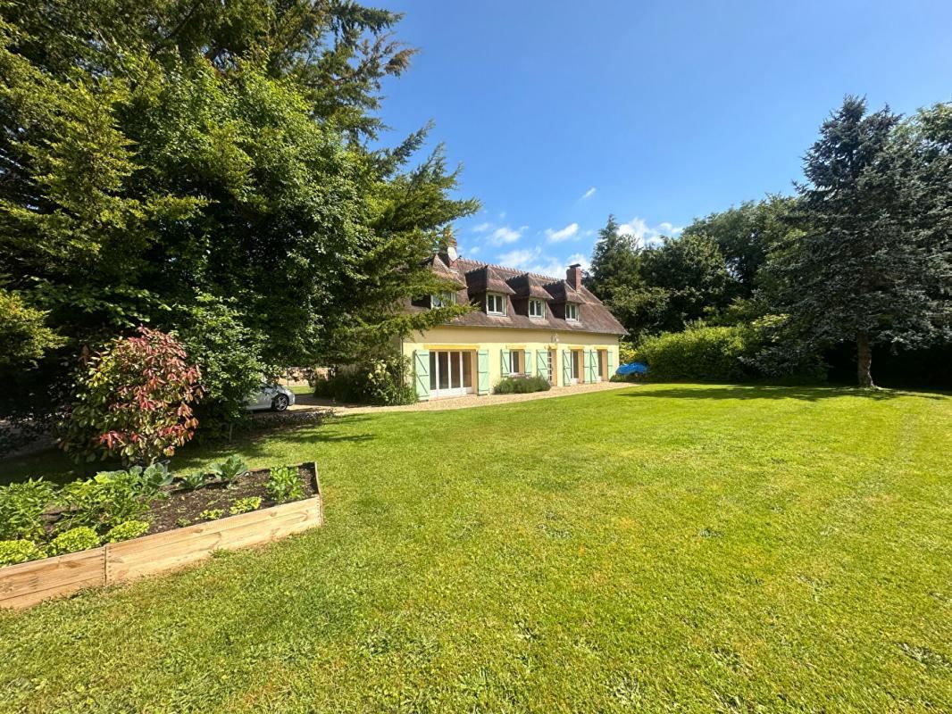 14130 Maison de 193 m² 395 000 Euros