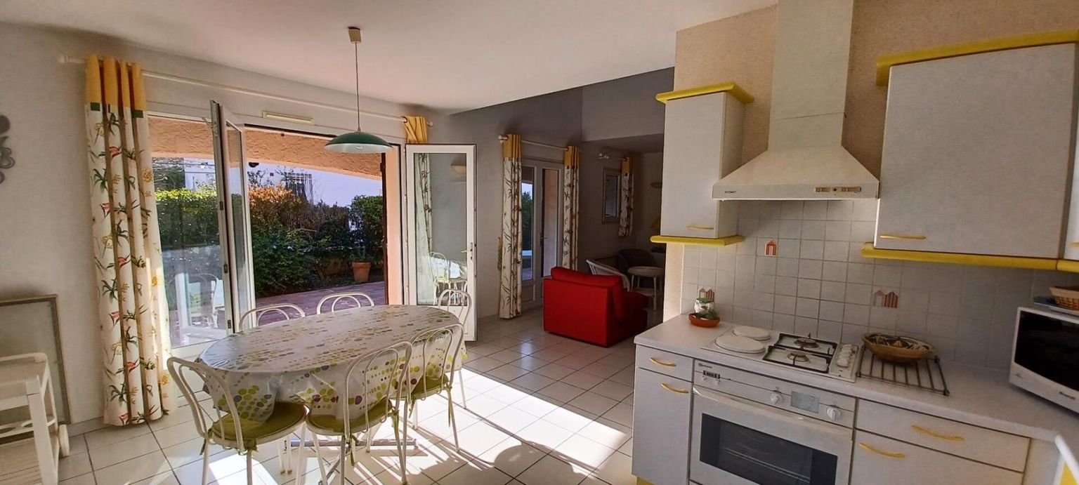 LE BRUSC Maison 4 pièces avec piscine et garage - Plage du BRUSC à pieds 4