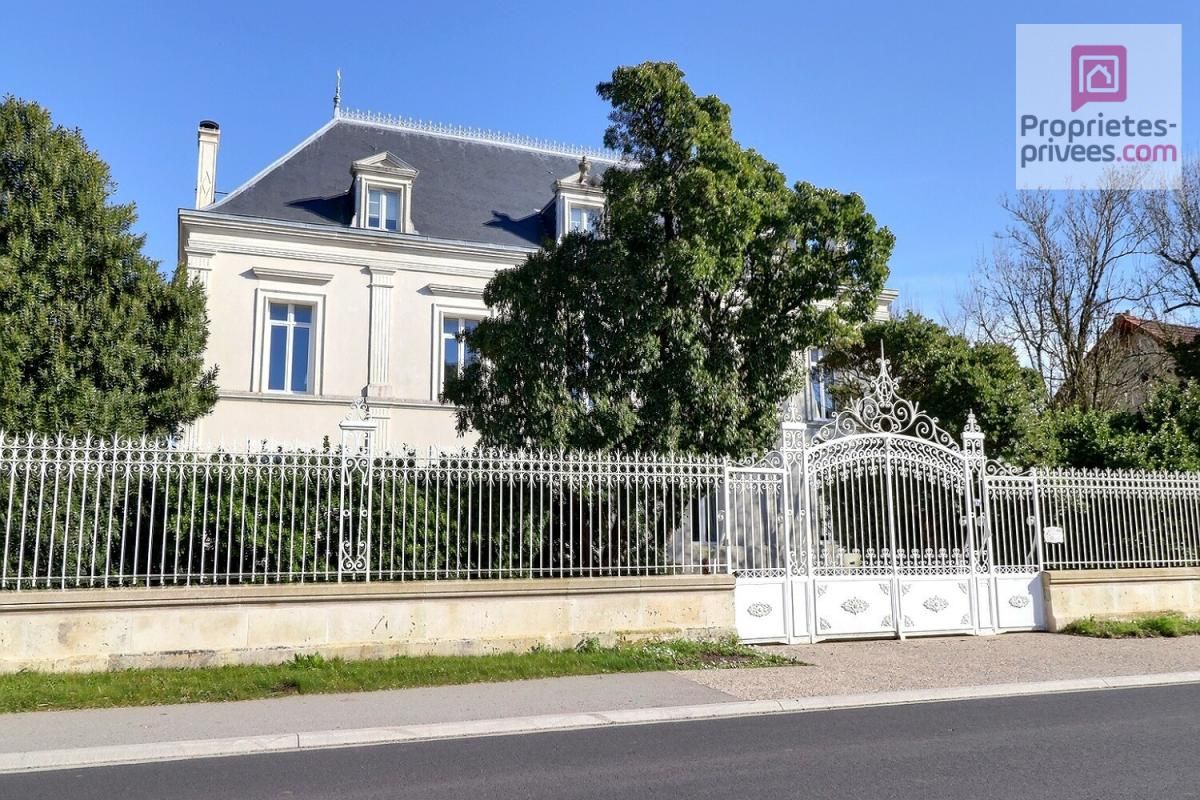 Demeure de prestige Villeneuve La Comtesse