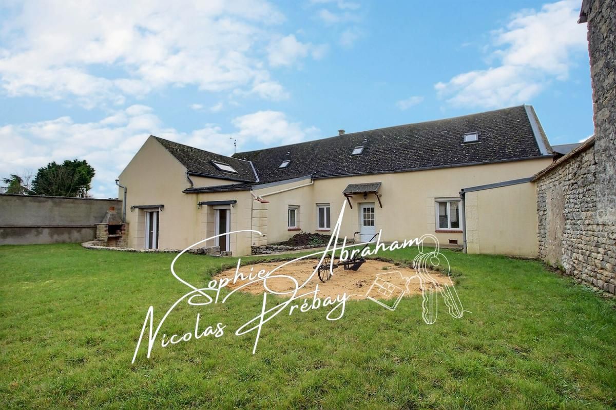 Maison en pierres rénovée, 8 pièces, 7 chambres