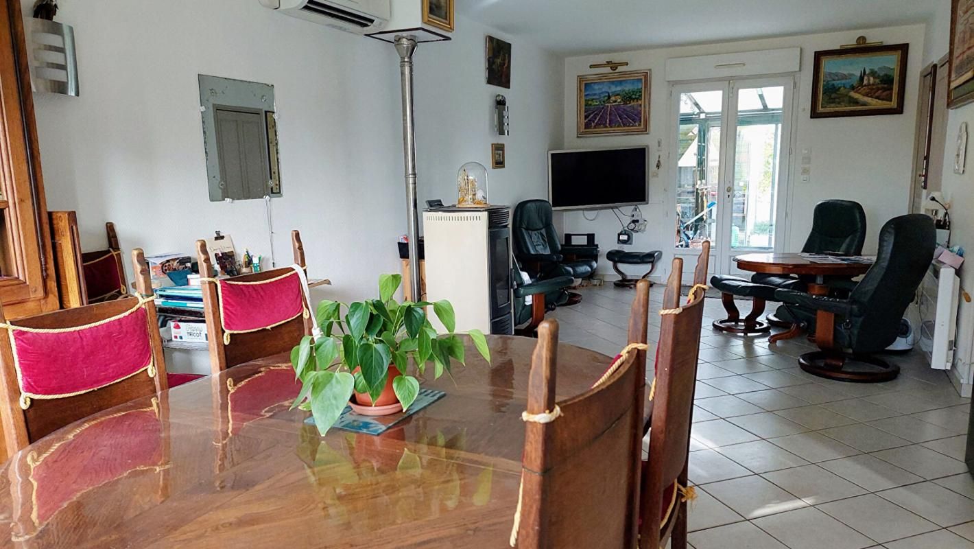 SERIS Maison individuelle de 228 m2 à 10 Km de BEAUGENCY 4