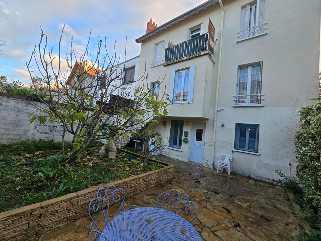 VICHY Appartement Vichy 5 pièce(s) 140 m2 4