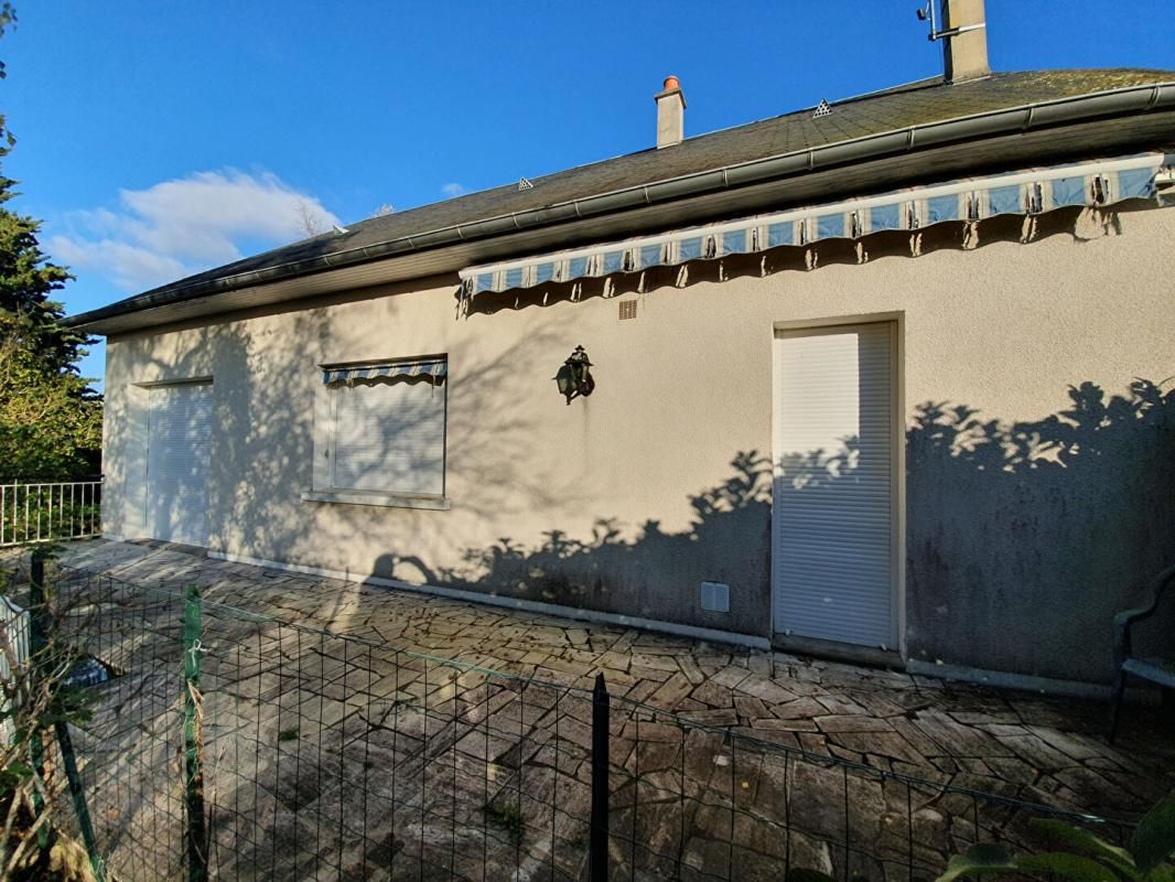Maison individuelle 5 pièces, 4 chbres dépendances sur 2161 m2