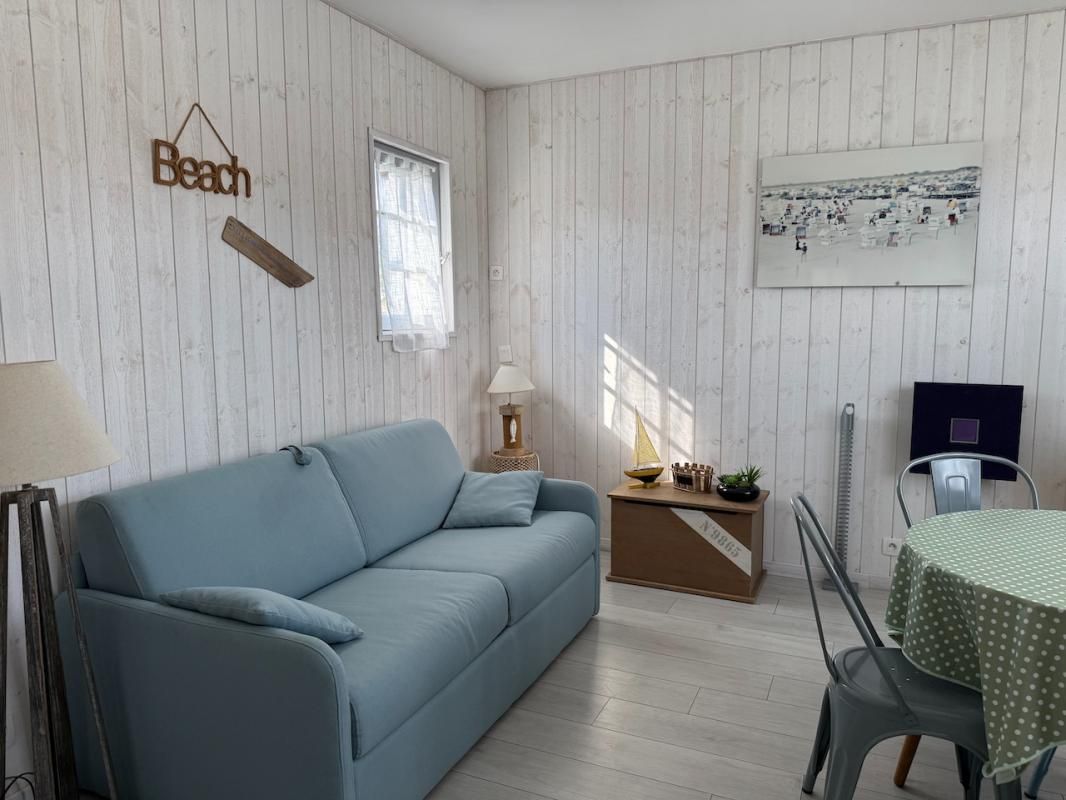 LA GUERINIERE Lot de 2 Appartements T1bis - 49,99 m2 3