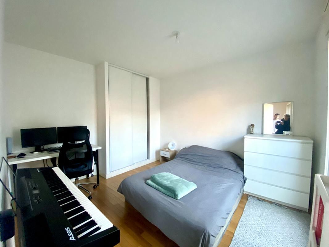 BOULOGNE-BILLANCOURT Appartement Boulogne Billancourt F2 38 m2 4