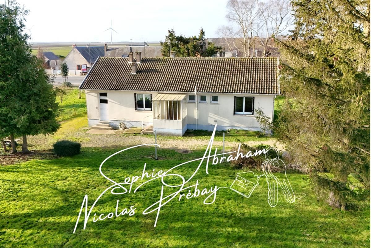 Maison de plain-pied de 4 pièces, 3 chambres, garage et terrain