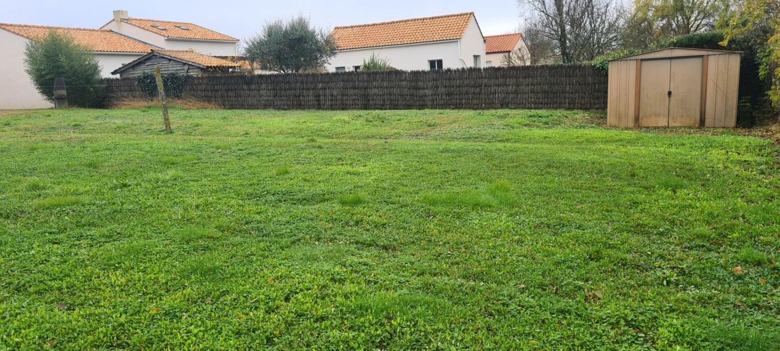 GORGES Terrain constructible Gorges village de 520 M² à viabiliser 3