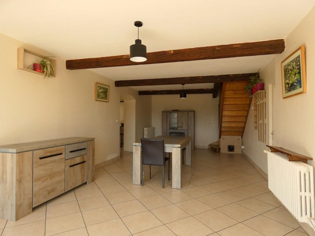 REALMONT Maison Réalmont 7 pièces -168 m2 2