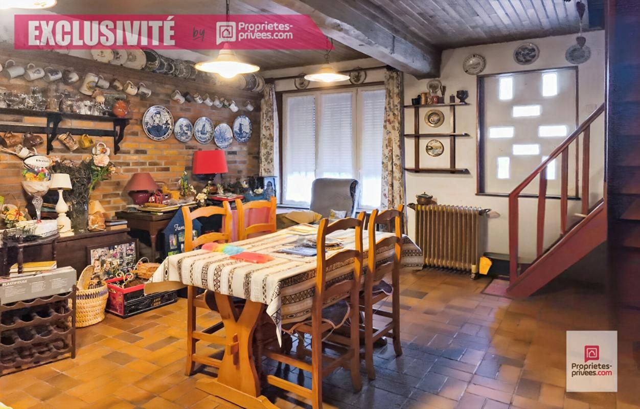 WATTRELOS WATTRELOS Nouveau Riche, maison au fort potentiel avec jardin 2