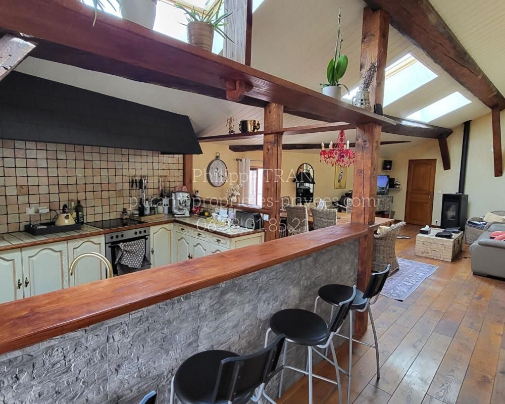 VILLENEUVE-LES-BEZIERS Maison Villeneuve Les Beziers T7 173 m2 avec locatifs 3