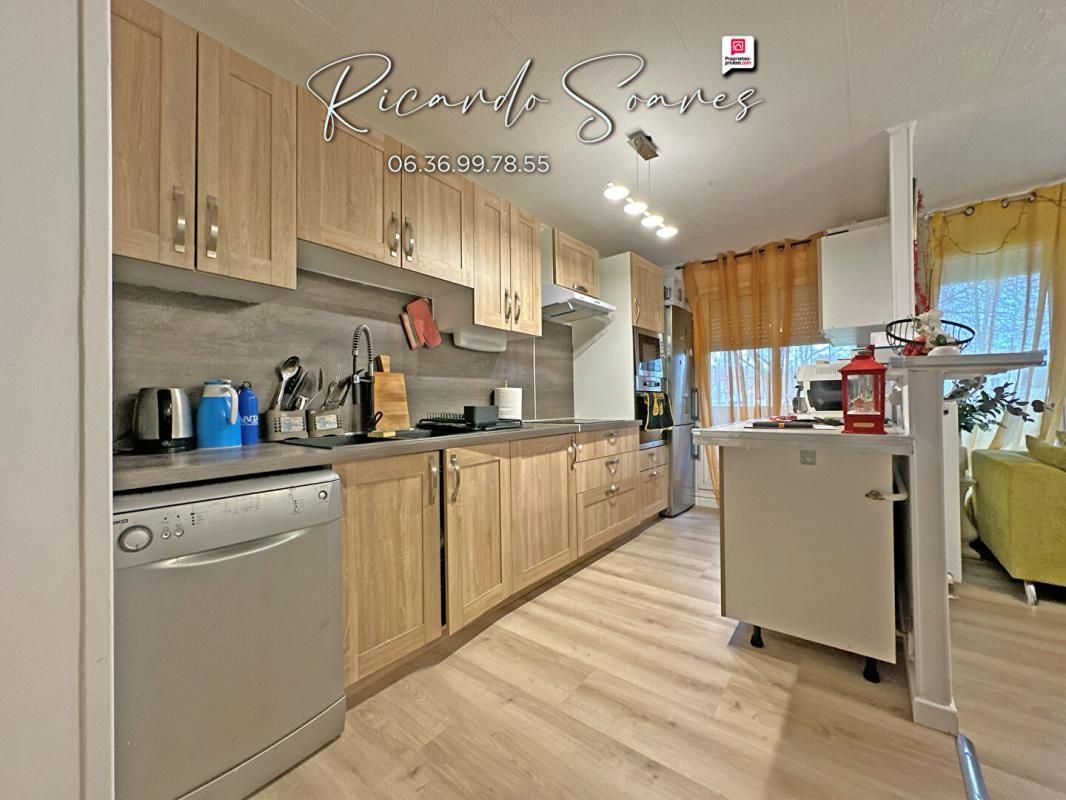 MONTATAIRE 60160 MONTATAIRE / APPT 79m2 / 3 CHAMBRES / SEJOUR DOUBLE / 2 BALCONS 4