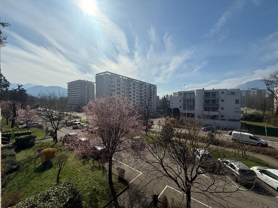 MEYLAN Appartement  78M2, Plaine Fleurie 3