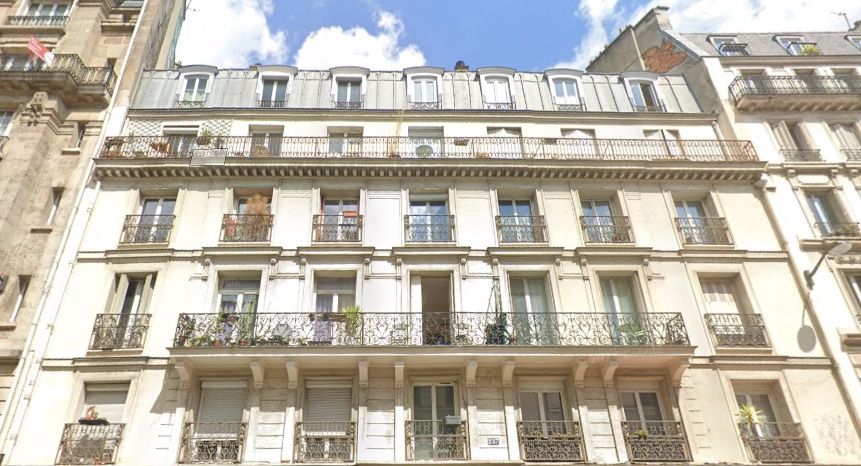 PARIS-10E-ARRONDISSEMENT Studio 28 m2 rue La Fayette 75010 PARIS 2